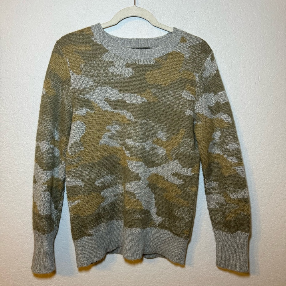 Banana Republic Camo Mohair Blend Sweater Small